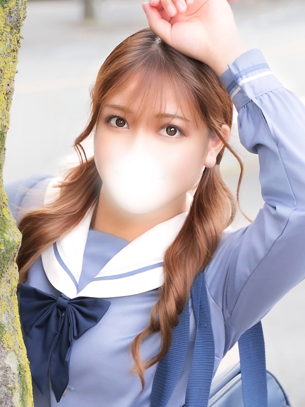 エメ(20)｜大阪 梅田 兎我野町 ホテルヘルス【パンチラJK】〜NO PANTY NO LIFE〜『見たい！嗅ぎたい！触りたい！！』キュートで無邪気な小悪魔JKがエロエロ全開大胆ご奉仕♪