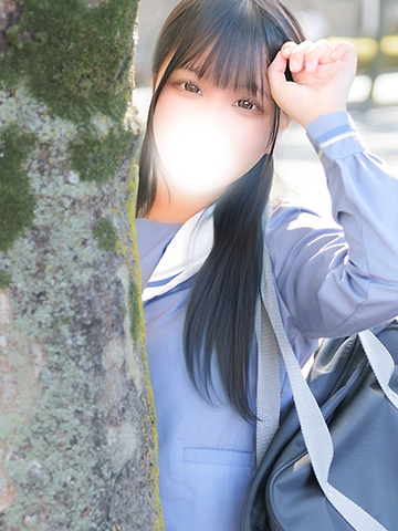 つき(18)｜大阪 梅田 兎我野町 ホテルヘルス【パンチラJK】〜NO PANTY NO LIFE〜『見たい！嗅ぎたい！触りたい！！』キュートで無邪気な小悪魔JKがエロエロ全開大胆ご奉仕♪