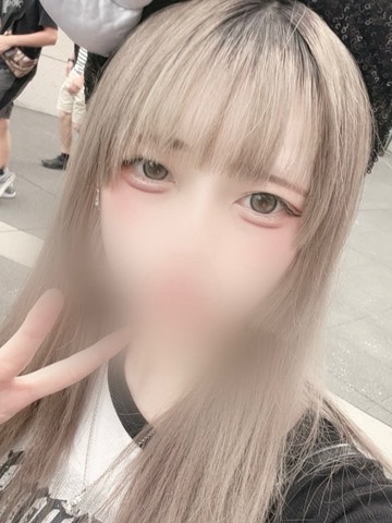 ひめか(18)｜大阪 梅田 兎我野町 ホテルヘルス【パンチラJK】〜NO PANTY NO LIFE〜『見たい！嗅ぎたい！触りたい！！』キュートで無邪気な小悪魔JKがエロエロ全開大胆ご奉仕♪