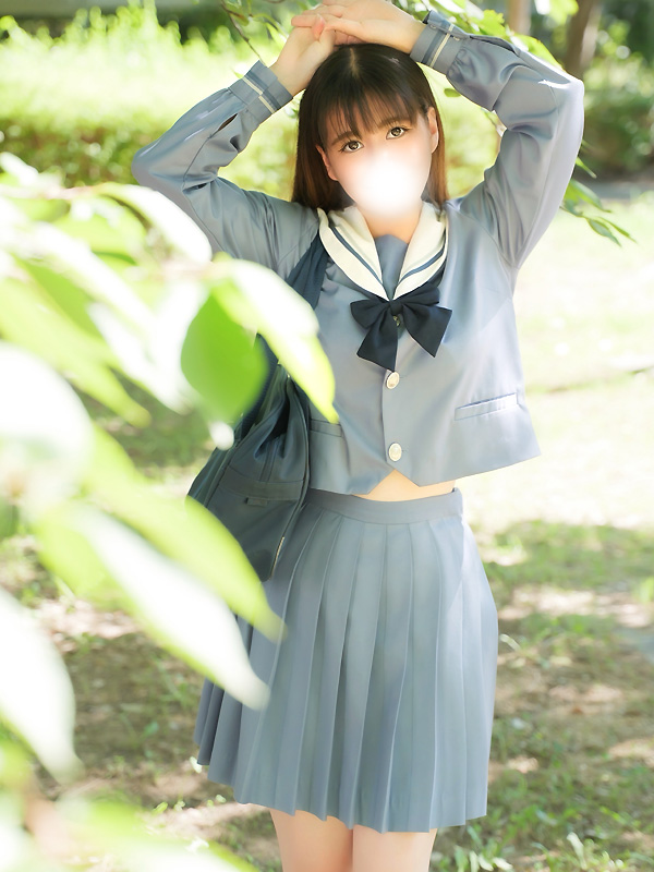 まりな｜大阪 梅田 兎我野町 ホテルヘルス【パンチラJK】〜NO PANTY NO LIFE〜『見たい！嗅ぎたい！触りたい！！』キュートで無邪気な小悪魔JKがエロエロ全開大胆ご奉仕♪