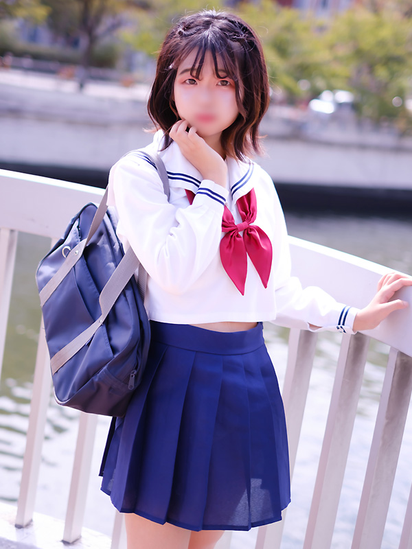 まな(19)｜大阪 梅田 兎我野町 ホテルヘルス【パンチラJK】〜NO PANTY NO LIFE〜『見たい！嗅ぎたい！触りたい！！』キュートで無邪気な小悪魔JKがエロエロ全開大胆ご奉仕♪