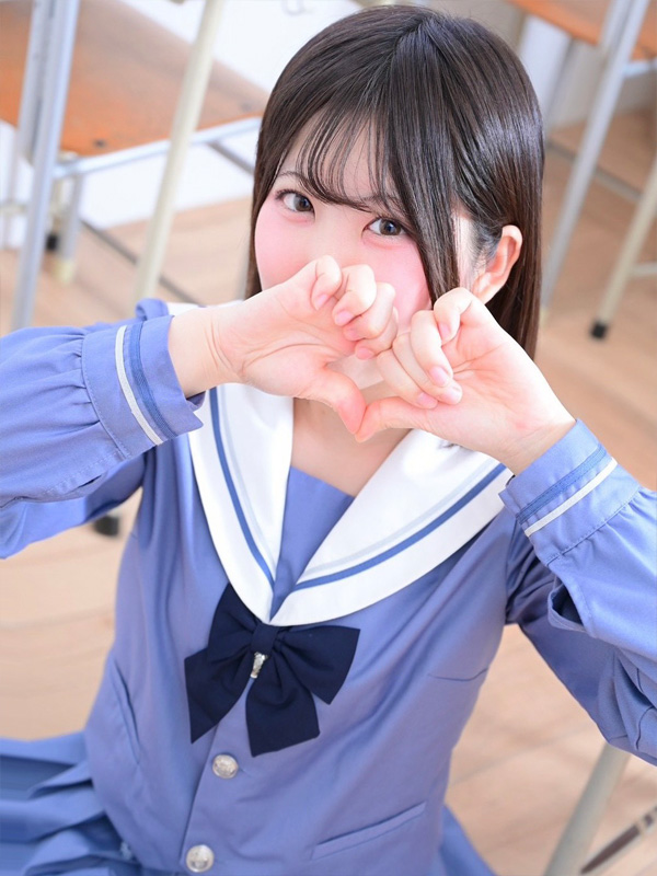 いろは(20)｜大阪 梅田 兎我野町 ホテルヘルス【パンチラJK】〜NO PANTY NO LIFE〜『見たい！嗅ぎたい！触りたい！！』キュートで無邪気な小悪魔JKがエロエロ全開大胆ご奉仕♪