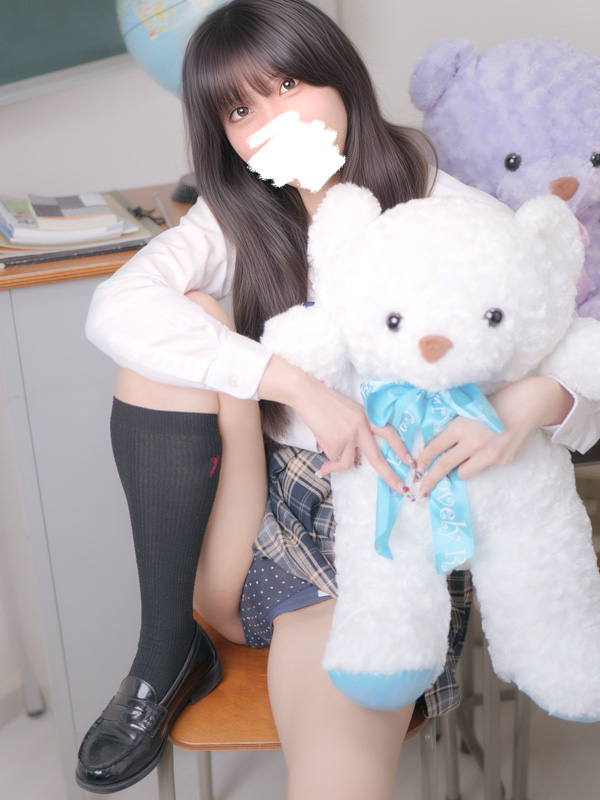しずか｜大阪 梅田 兎我野町 ホテルヘルス【パンチラJK】〜NO PANTY NO LIFE〜『見たい！嗅ぎたい！触りたい！！』キュートで無邪気な小悪魔JKがエロエロ全開大胆ご奉仕♪