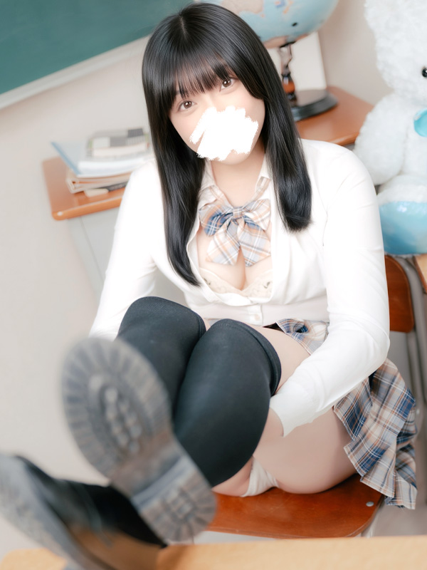 ひまり｜大阪 梅田 兎我野町 ホテルヘルス【パンチラJK】〜NO PANTY NO LIFE〜『見たい！嗅ぎたい！触りたい！！』キュートで無邪気な小悪魔JKがエロエロ全開大胆ご奉仕♪