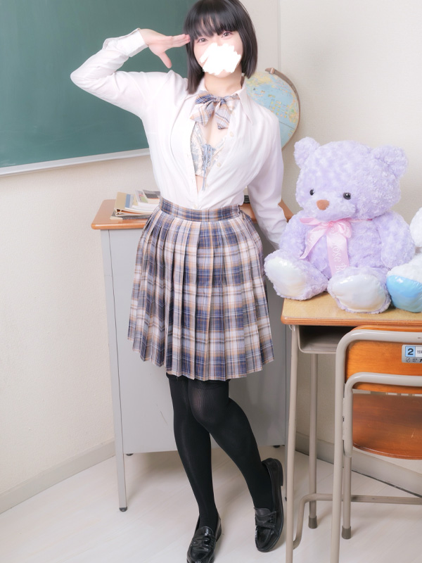 なつみ｜大阪 梅田 兎我野町 ホテルヘルス【パンチラJK】〜NO PANTY NO LIFE〜『見たい！嗅ぎたい！触りたい！！』キュートで無邪気な小悪魔JKがエロエロ全開大胆ご奉仕♪