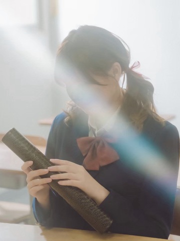 あさひ(19)｜大阪 梅田 兎我野町 ホテルヘルス【パンチラJK】〜NO PANTY NO LIFE〜『見たい！嗅ぎたい！触りたい！！』キュートで無邪気な小悪魔JKがエロエロ全開大胆ご奉仕♪