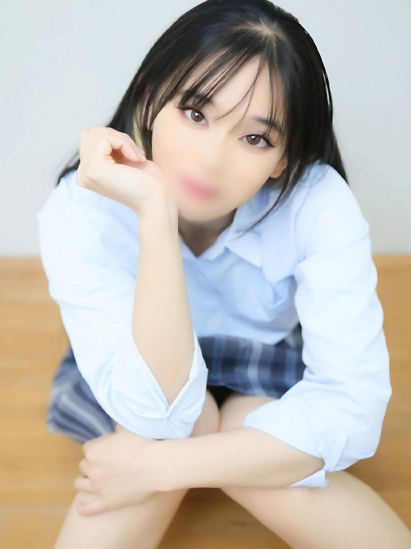 るな(20)｜大阪 梅田 兎我野町 ホテルヘルス【パンチラJK】〜NO PANTY NO LIFE〜『見たい！嗅ぎたい！触りたい！！』キュートで無邪気な小悪魔JKがエロエロ全開大胆ご奉仕♪